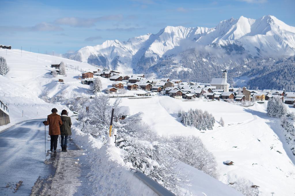 Hotel Alpina Lumbrein Luaran gambar